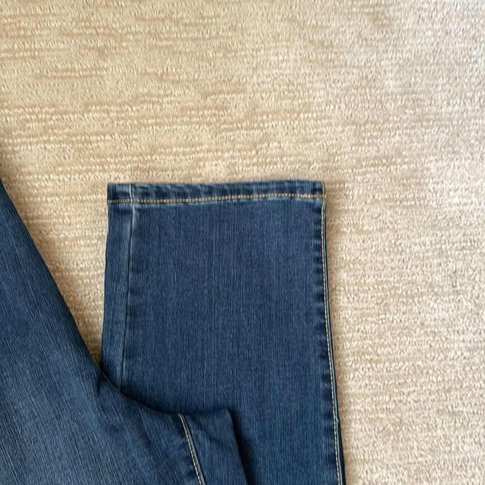 COPY - Style & Co. Straight Leg Jeans, Size 8 Long - Picture 6 of 9